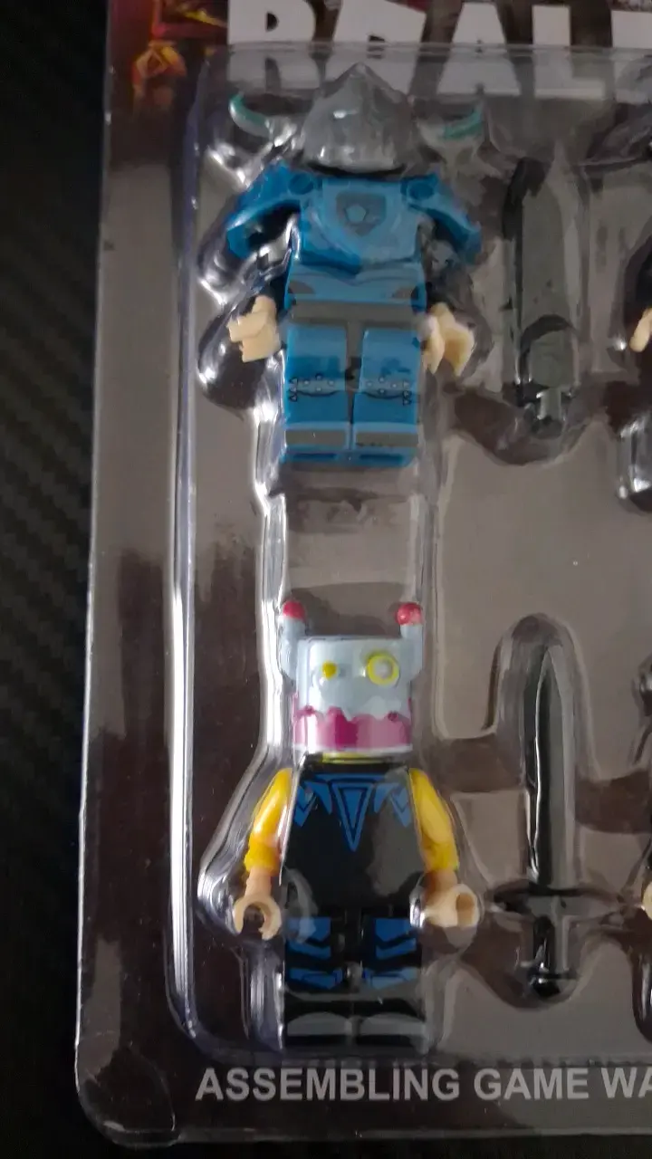Set de figuras de lego roblox - 4