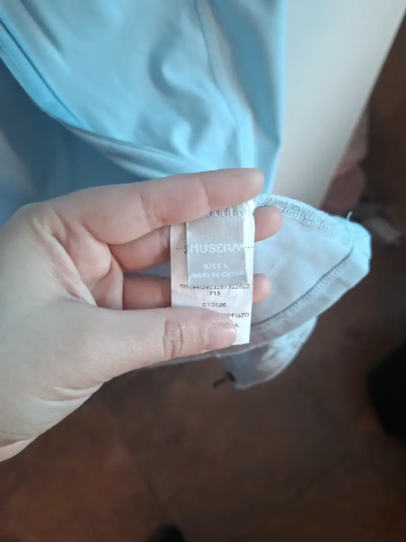 Chaqueta deportiva azul con cierre - 3