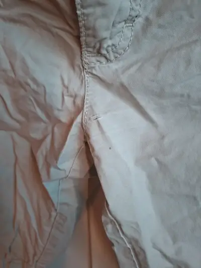 Pantalones cargo beige para mujer - miniatura 2