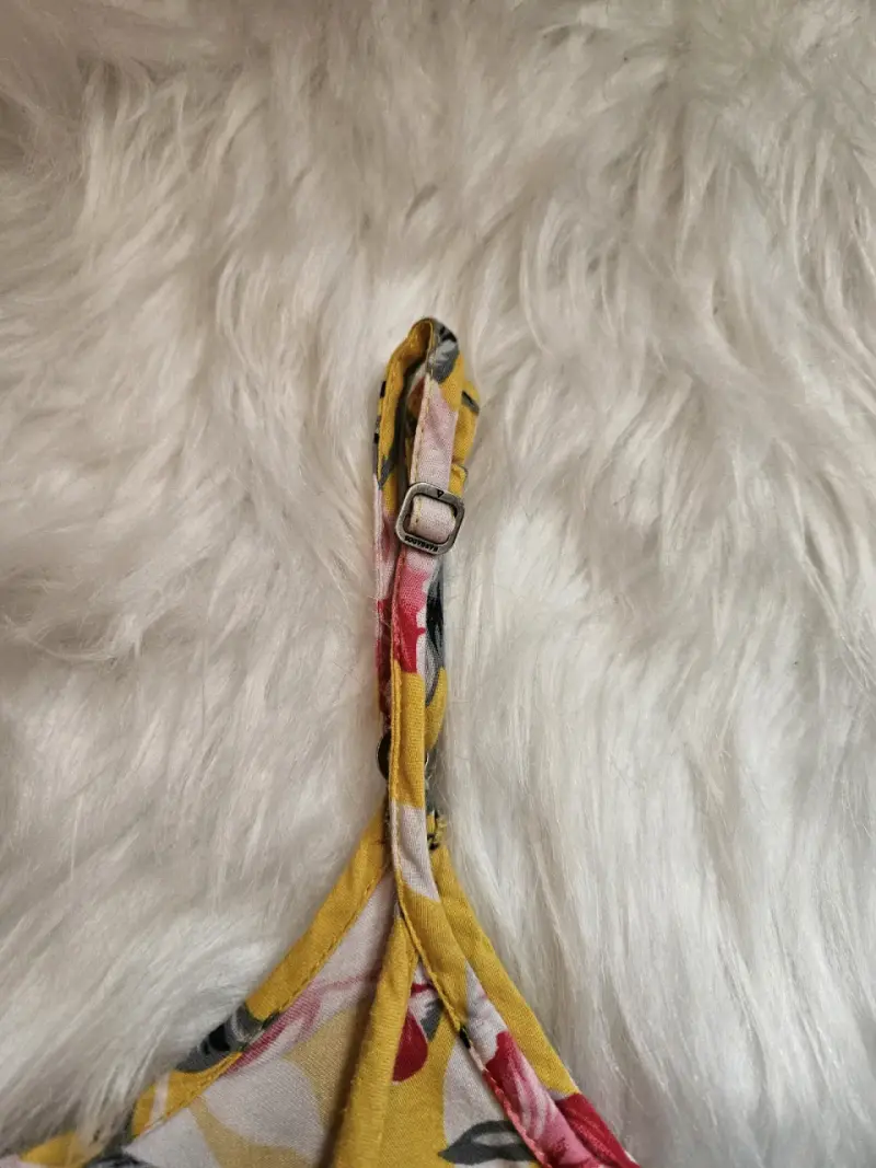 Vestido de verano floral amarillo para mujer - 4