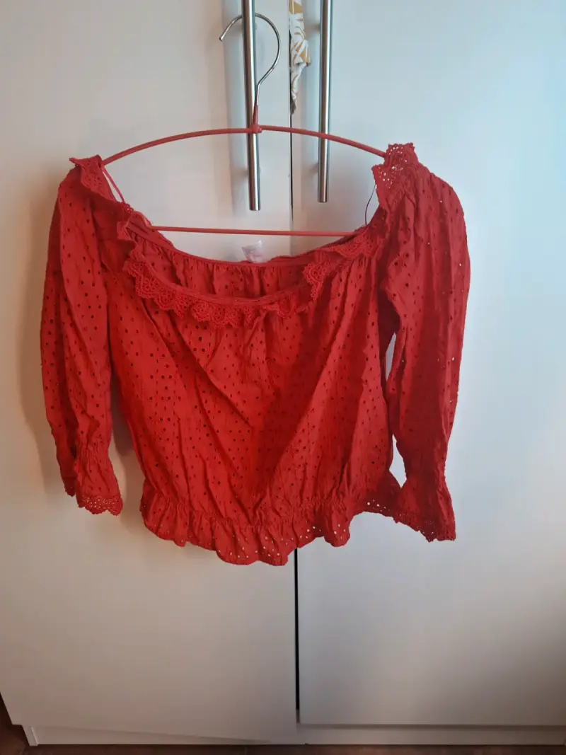 Blusa roja para mujer