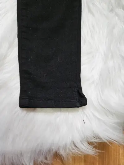 Jeans negros ajustados para mujer Zara - miniatura 3