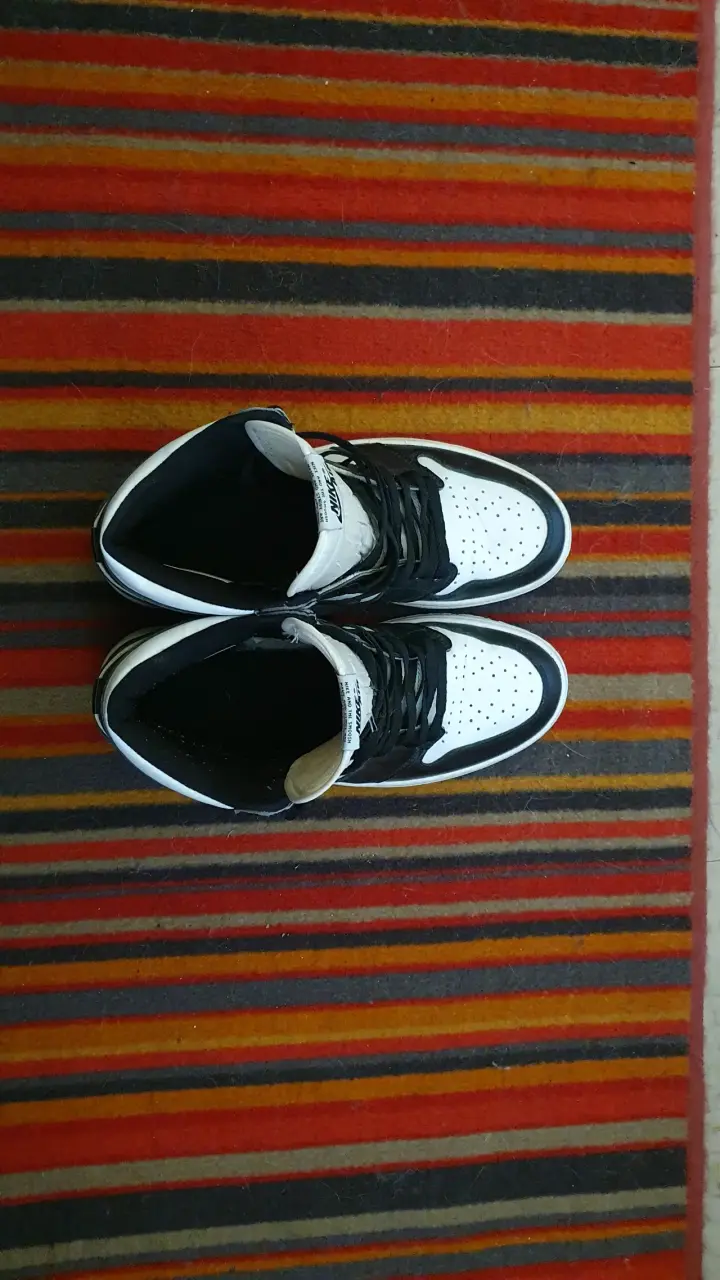 Jordan 1 - 4