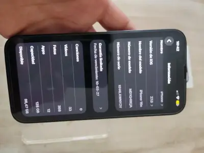 iPhone 16e black - miniatura 5