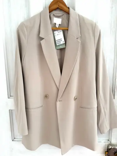 Blazer beige elegante para mujer talla S - miniatura 1
