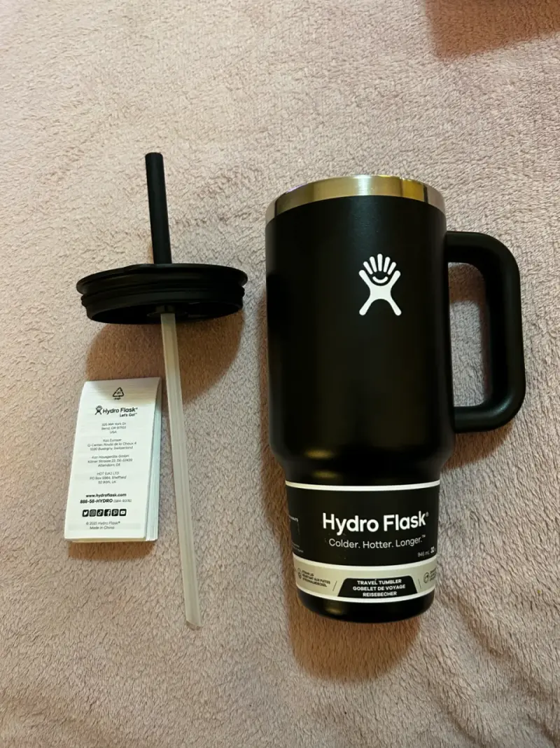 Termo Hydro Flask negro con tapa y bombilla - 2