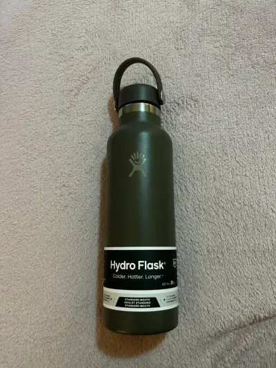 Botella térmica Hydro Flask  621 ml - miniatura 1