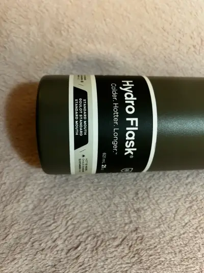 Botella térmica Hydro Flask  621 ml - miniatura 3