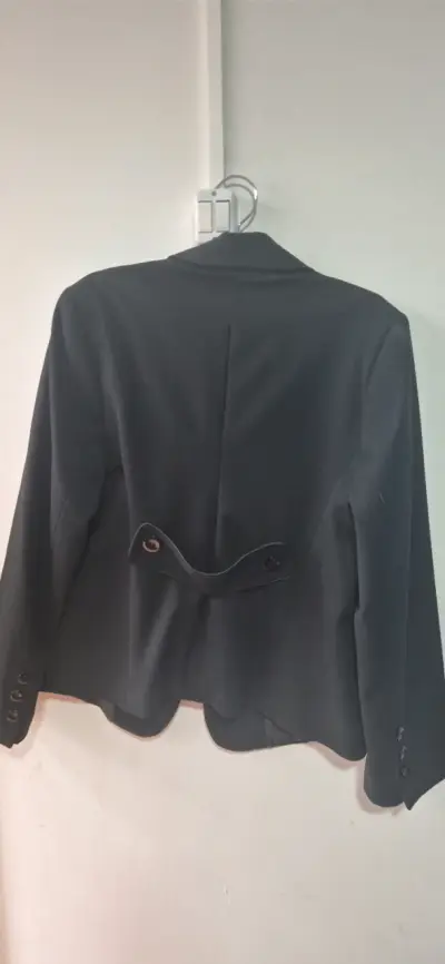 Blazer negro elegante Ted Lapidus para mujer - miniatura 2