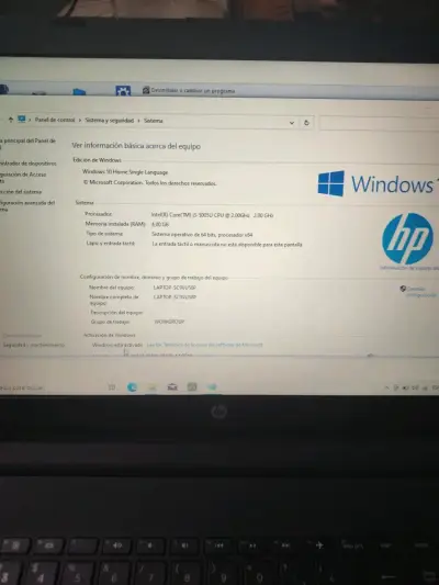 Laptop HP con pantalla de 15 pulgadas - miniatura 6
