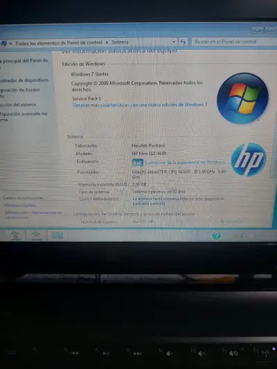 Netbook HP Mini 110-4100 con Windows 7 - miniatura 4