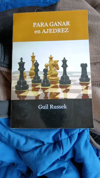 Libro 'Para Ganar en Ajedrez' de Guil Russek - miniatura 1
