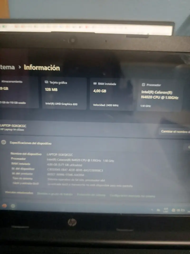 Laptop HP 14 pulgadas Intel Celeron 4GB RAM - 2