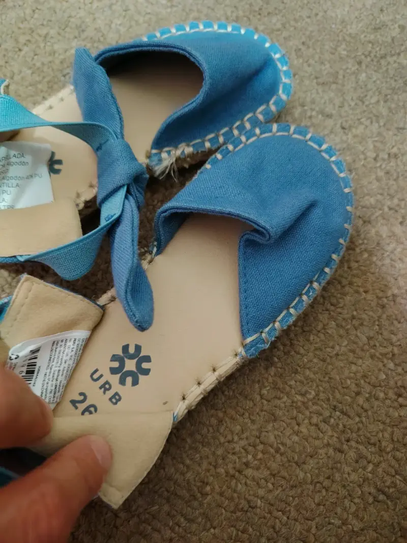 Sandalias de niña azules con lazo. Talla 24 - 1