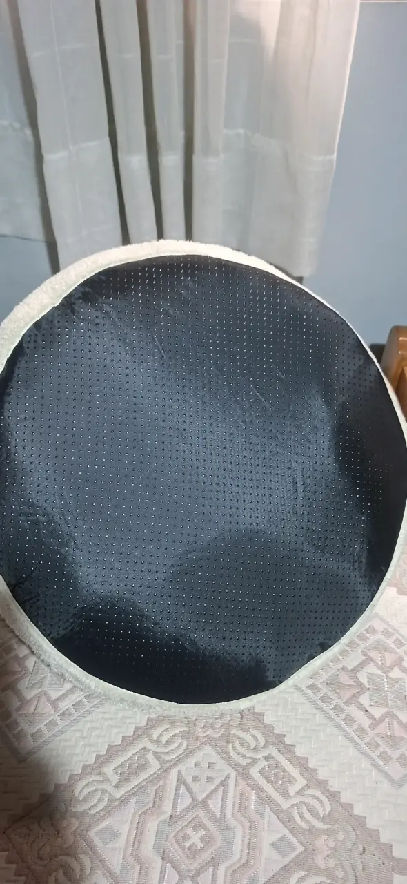 Cama para mascotas con diseño divertido - 2