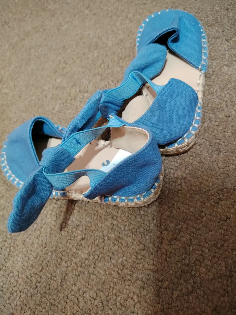 Sandalias de niña azules con lazo. Talla 24 - 3