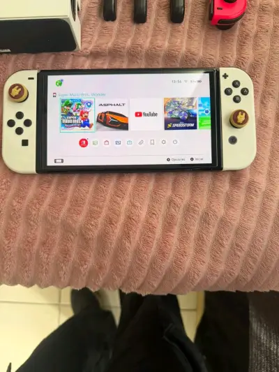 Consola Nintendo Switch OLED con accesorios - miniatura 1