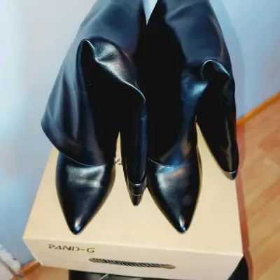 Botas altas con solapa - miniatura 2