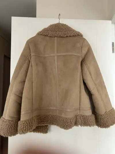 Aviadora  beige impecable - miniatura 2