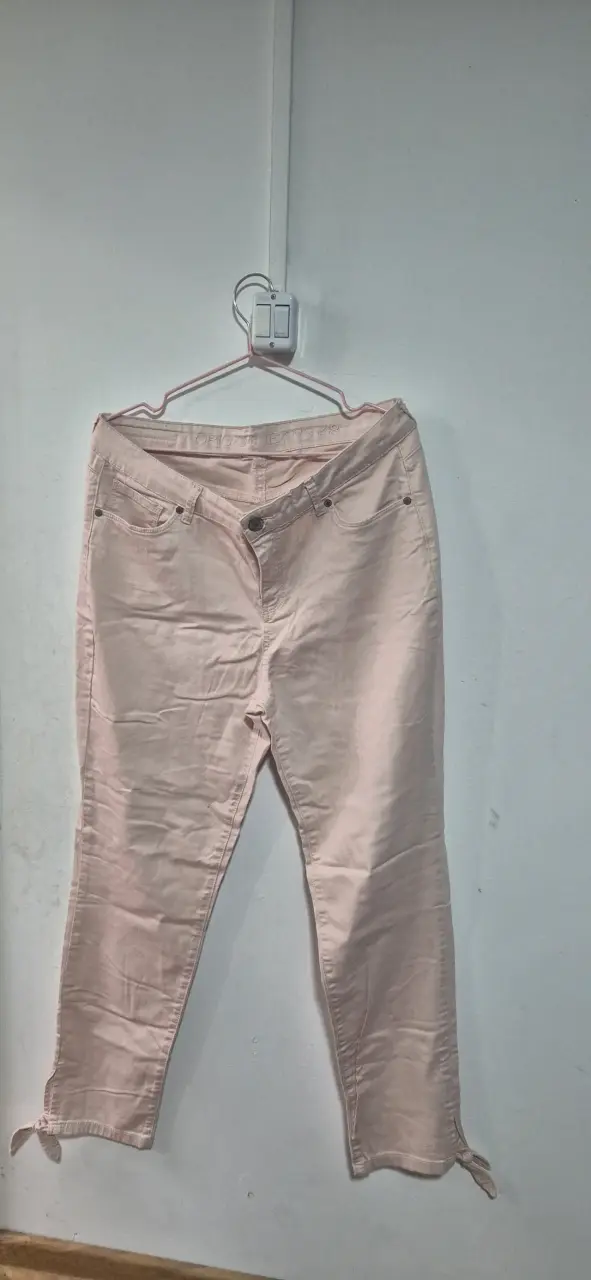 Pantalones rosados de mujer estilo casual - 1