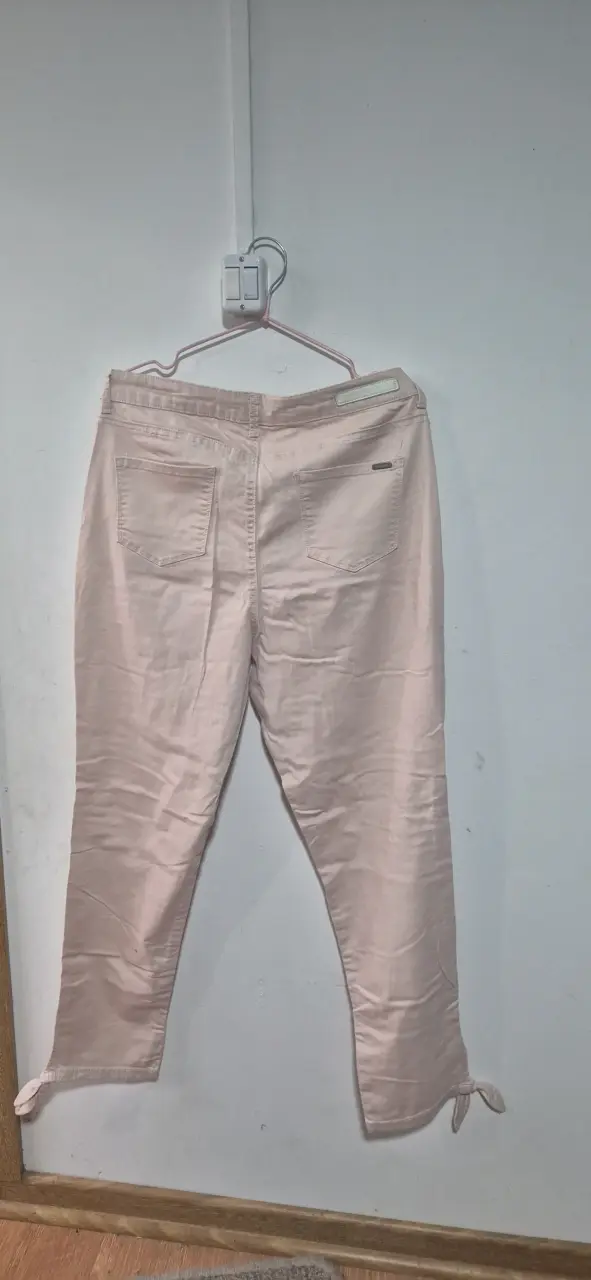 Pantalones rosados de mujer estilo casual - 2