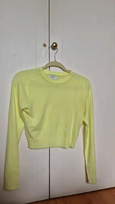 Suéter amarillo claro Only para mujer - miniatura 1