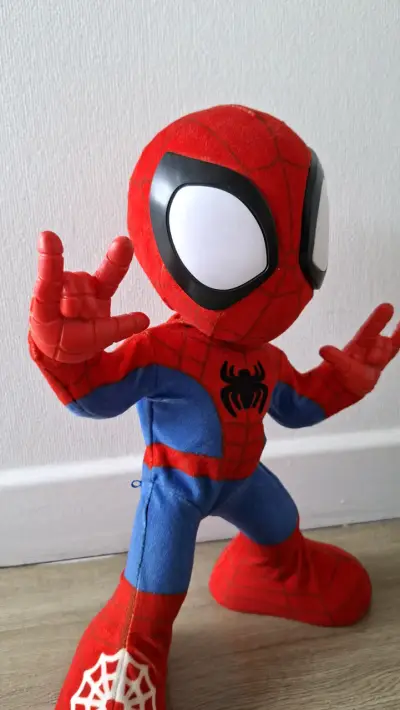 Peluche de Spidey Baila y Gatea - miniatura 2
