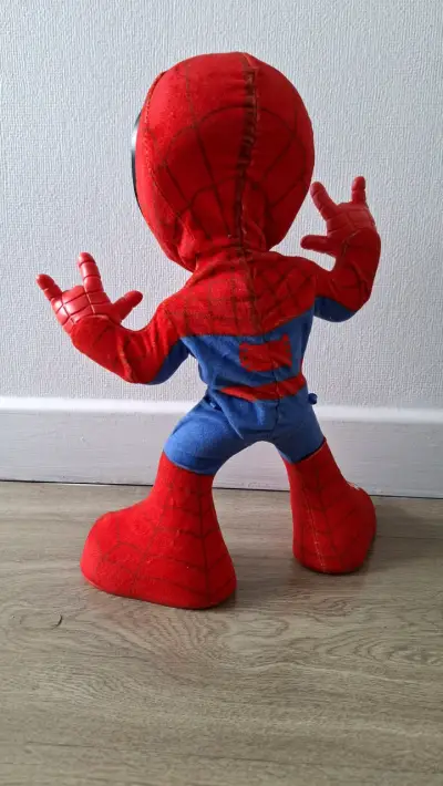 Peluche de Spidey Baila y Gatea - miniatura 3