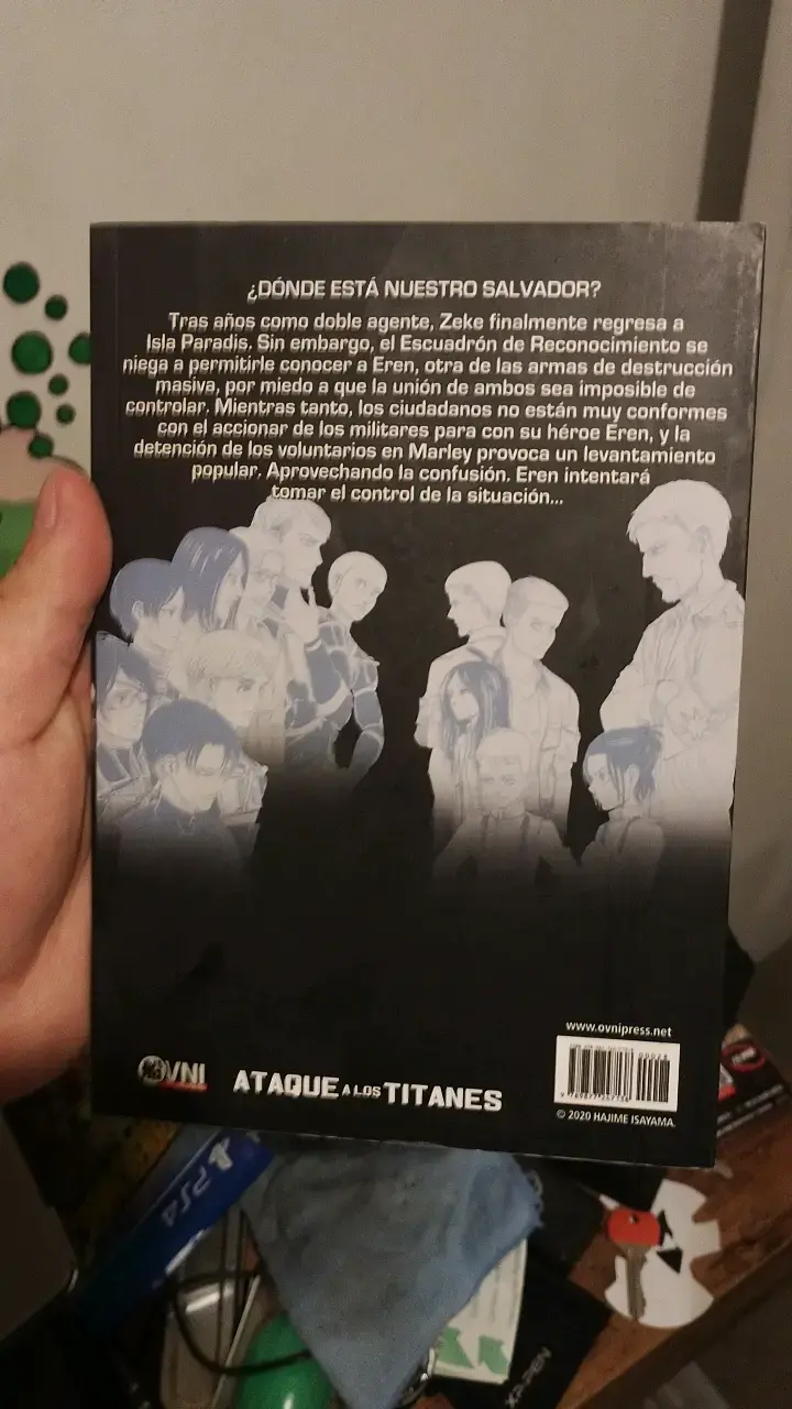 Attack on Titan Vol. 20 y 28 - 5