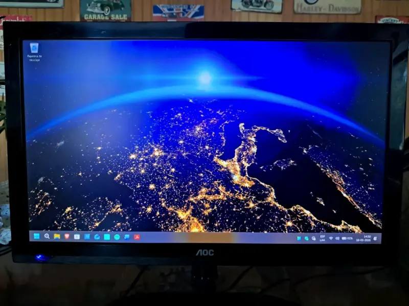Monitor AOC de 19 pulgadas con pantalla LED - 4