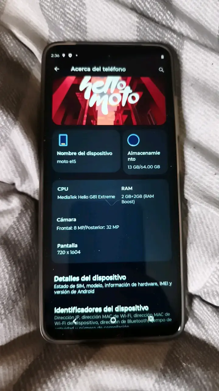 Smartphone Motorola Moto E15 con cámara de 32 MP - 1
