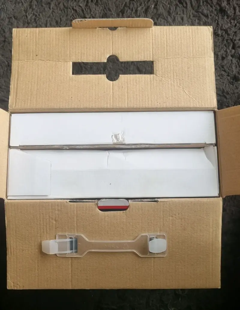 Televisor portátil Fujitel 9'' LCD con USB y SD - 3