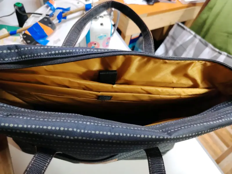 Bolso de mano New Looxs con diseño de puntos - 2
