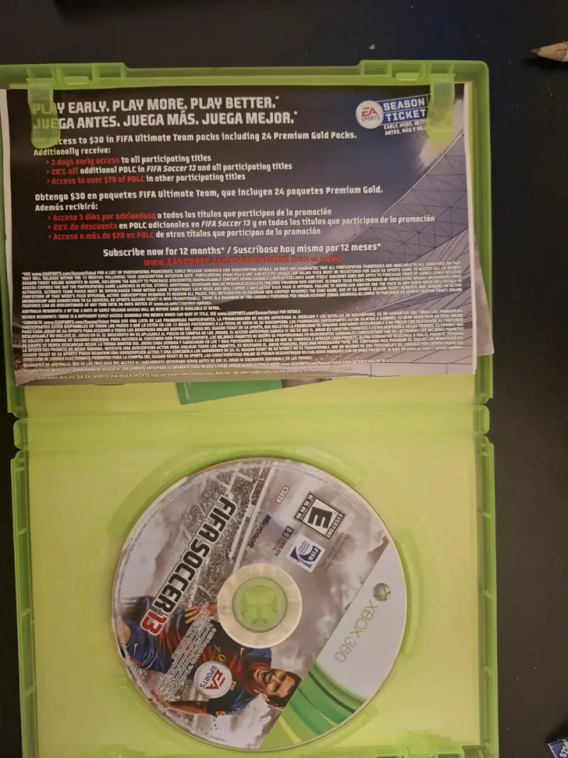 Juego FIFA 13 para Xbox 360 en buen estado - 3