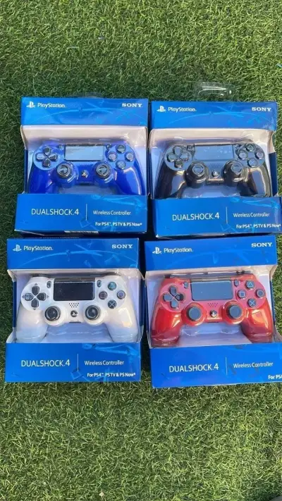 Control inalámbrico DualShock 4 para PS4 en varios colores - miniatura 1