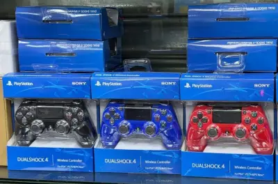 Control inalámbrico DualShock 4 para PS4 en varios colores - miniatura 5