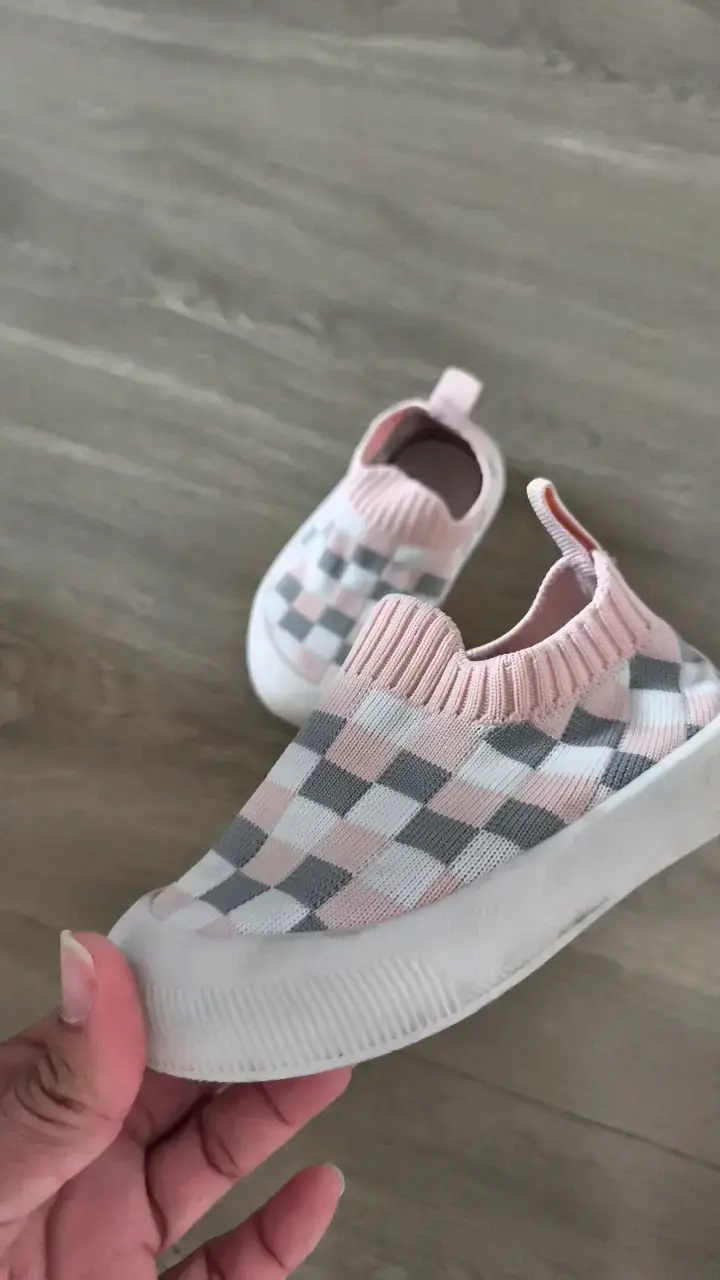 Zapatillas para bebé con diseño a cuadros - 2
