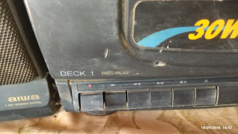 Equipo de música Aiwa CA-W51 con ecualizador - 2