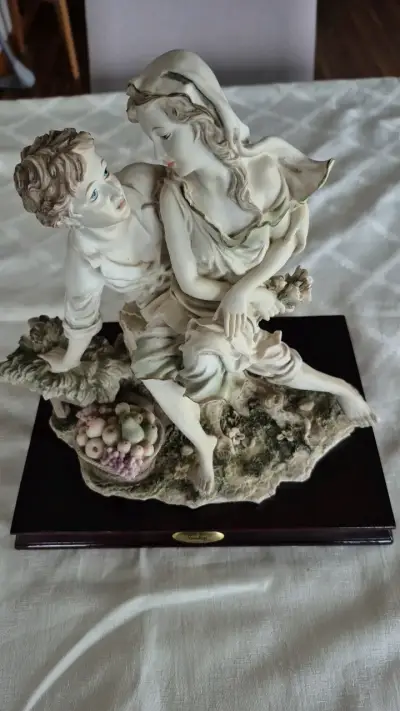 Escultura de Porcelana Santini Italia - miniatura 1