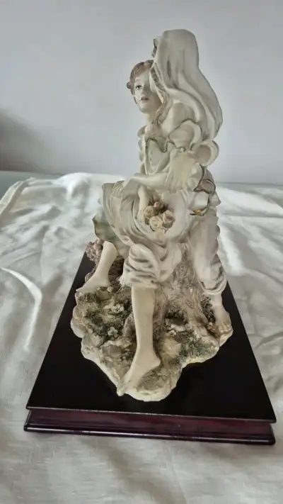 Escultura de Porcelana Santini Italia - miniatura 4