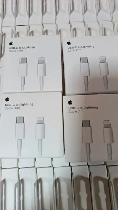 Cable USB-C a Lightning Apple 1m - miniatura 1