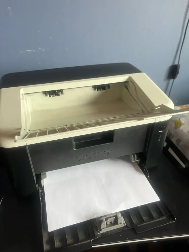 Impresora láser Brother HL-1202 en buen estado - 2