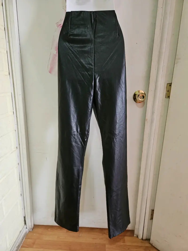 Pantalones de cuero sintético negros para mujer - 4