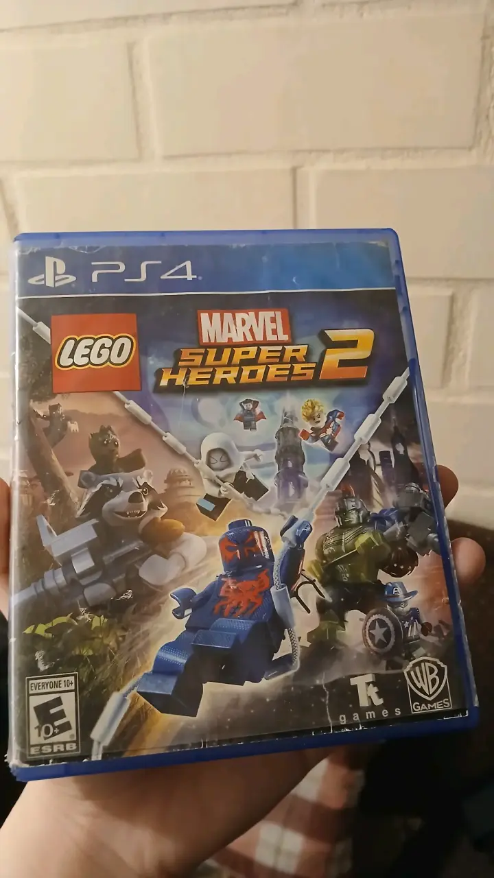 Juego PS4 LEGO Marvel Super Heroes 2 - 1