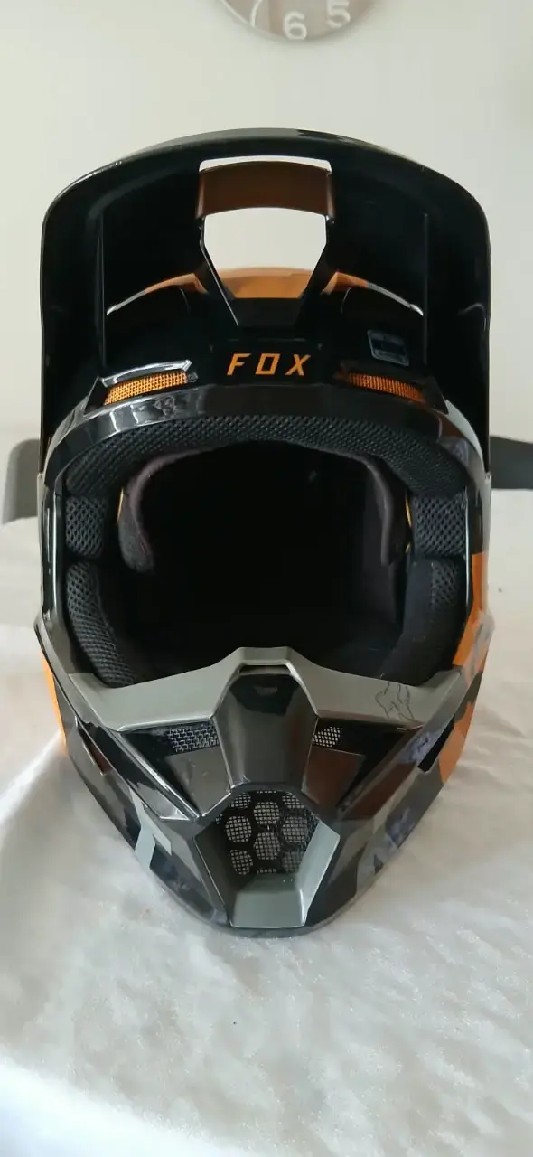 Casco de motocross Fox V1 negro y naranja - 3