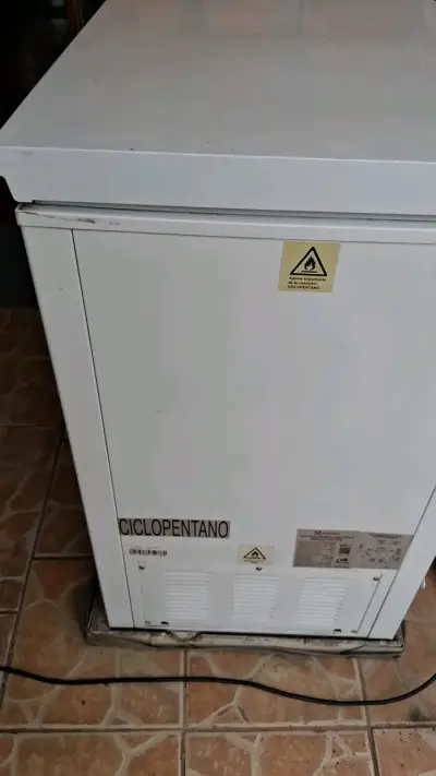 Congelador horizontal Electrolux A+ eficiente - miniatura 5