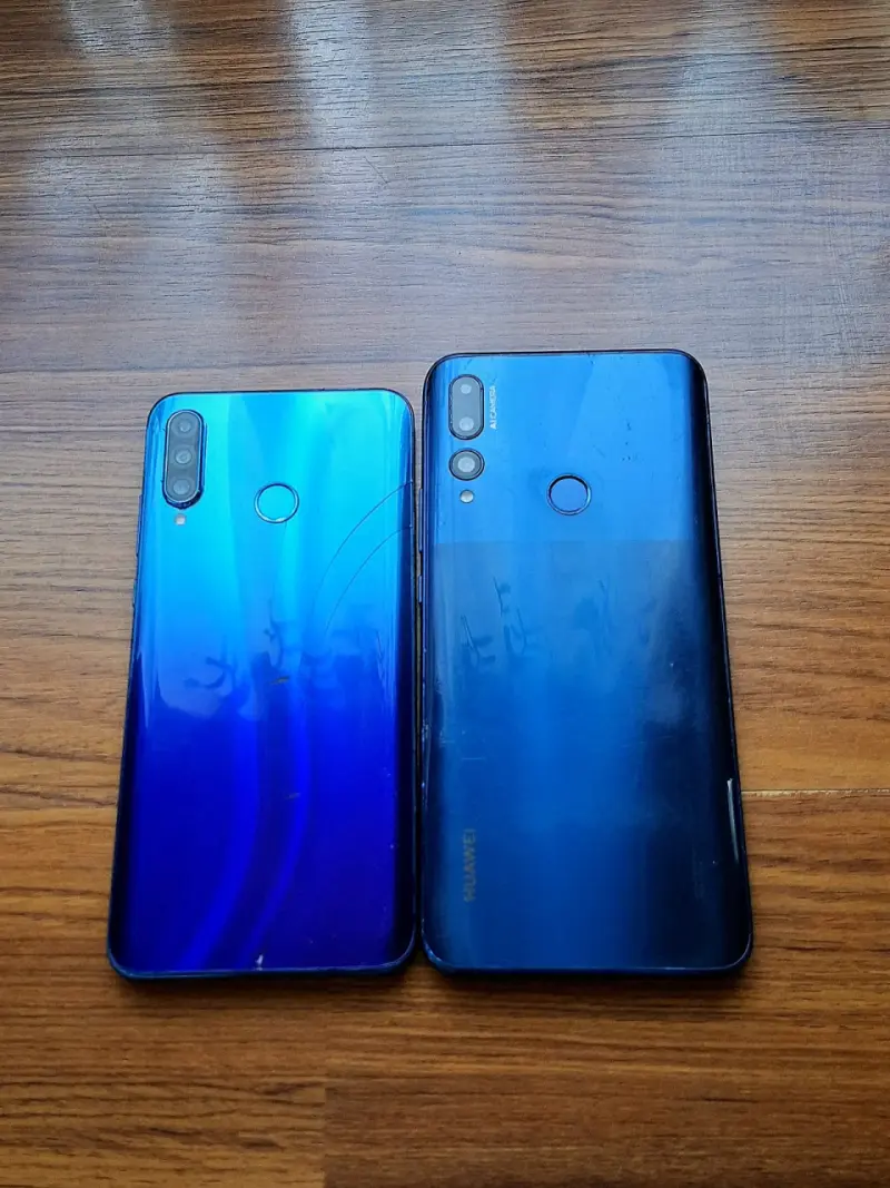 2 teléfonos Huawei - 3