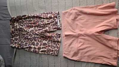 Lote de shorts para mujer en varios colores - miniatura 1