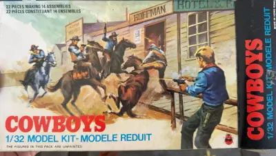 Kit de Modelos de Vaqueros 1/32 sin Pintar - miniatura 1