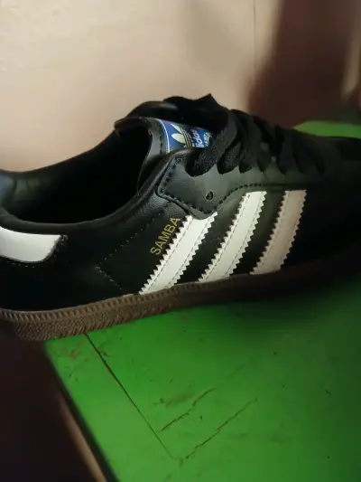 Zapatillas Adidas Samba negras NUEVA NO ORIGINALES - miniatura 2